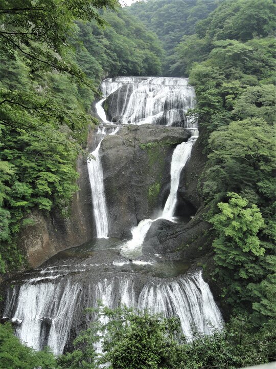 日本三大瀑布--袋田瀑布,華巖瀑布,那智瀑布