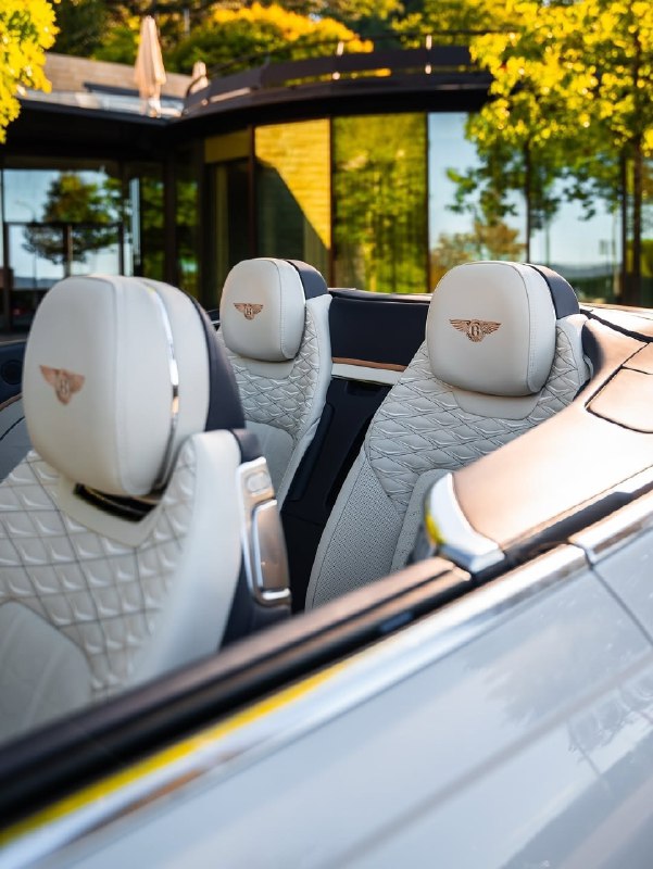 Mulliner Continental GTC 10