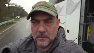 דיווח של הכתב הצבאי של KP דמיטרי סטשין על פינוי תושבי אלשקי "מאחורי עומד כל מגוון הכטב"מים האוקראינים, כנרא…