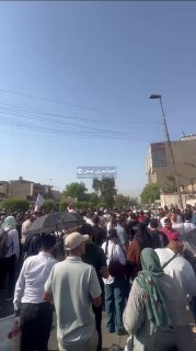 Massive protest by former senior officers in Baghdad, demanding appointment