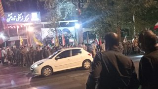 دویستمین شب تجمعات امت مبعوث شده/ اجرای آهنگ «گفتی میخوام رو ابرا همدم ستاره ها شم» توسط رزم‌نوازان سپاه-اصفهان در فضای مجازی — اخبار فوری