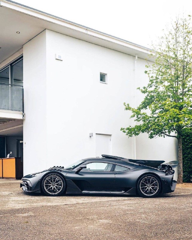 Mercedes AMG Project One 4