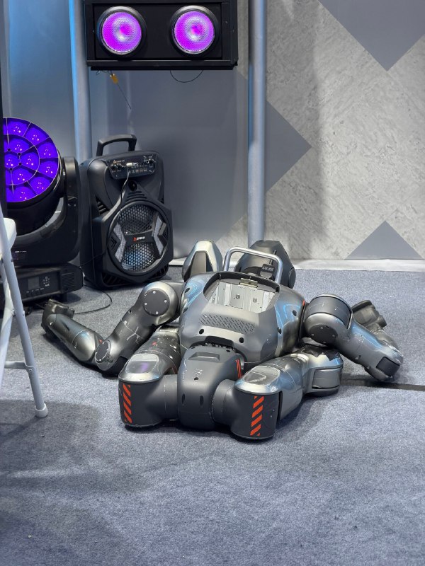 机器人🤖下班