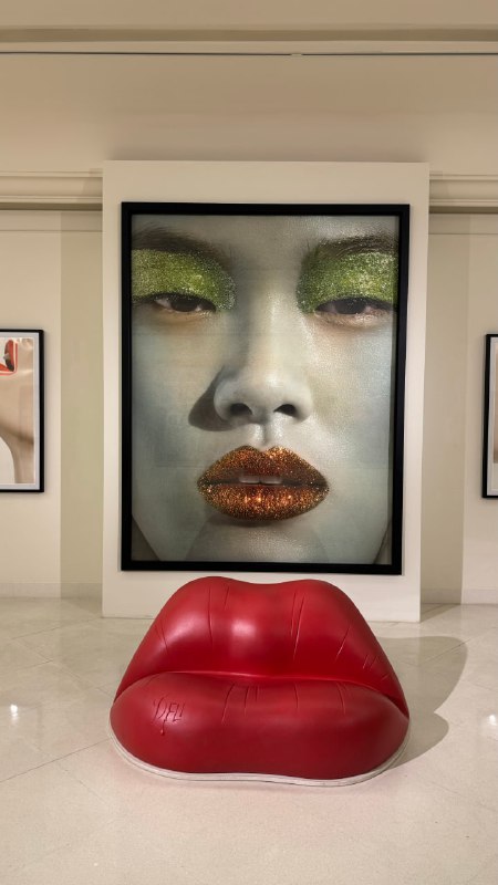 // Музей современного искусства в Тайланде //Кажется, тайцы — фанаты Сальвадора Дали. И на самом деле сюрреализм в Тайланде развивался примерно в тот же период, что и у Дали. Зацепила глазами много идей, которые хочу реализовать на съемках и с клиентами. А чем вдохновляетесь вы?// Музей современного искусства в Тайланде //Кажется, тайцы — фанаты Сальвадора Дали. И на самом деле сюрреализм в Тайланде развивался примерно в тот же период, что и у Дали. Зацепила глазами много идей, которые хочу реализовать на съемках и с клиентами. А чем вдохновляетесь вы?