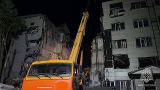 ⚡️ До 10 выросло число погибших от удара по старобельскому колледжу в ЛНР. Продолжается разбор завалов, 11 студентов все еще числятся без вести пропавшимиГлава самопровозглашенной ЛНР Леонид Пасечник уточнил цифры по погибшим и пострадавшим от удара ВСУ по