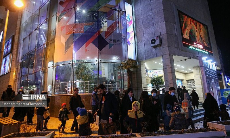 הקופות התרחקו מקומדיה, אבל לא ממונופול; מגוון טרי על המסך, ריכוז מכירות בכמה סרטים
