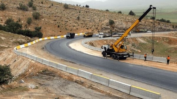 اخبار همدان: توسعه و تکمیل کریدورهای حمل‌ونقل را اولویت قرار دادیم 🔹️وزیر راه و شهرسازی: از هفته‌های نخست آغاز به کار دولت، موضوع کری