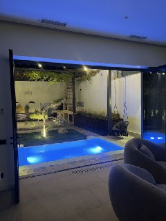 HI-TECH дом с джакузи, летней кухней и кабинетами