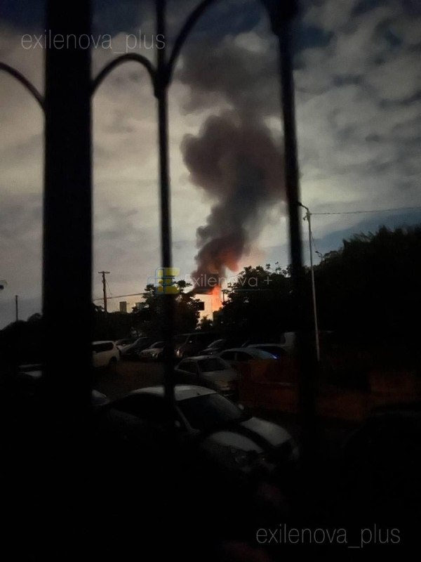 Explosions were reported in occupied Simferopol overnight, with locals suggesting the Simferopol Thermal Power Station was hit and caught fire.