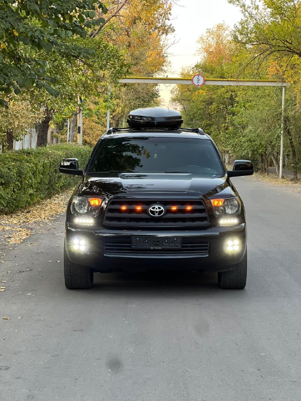 Toyota Sequoia 2008