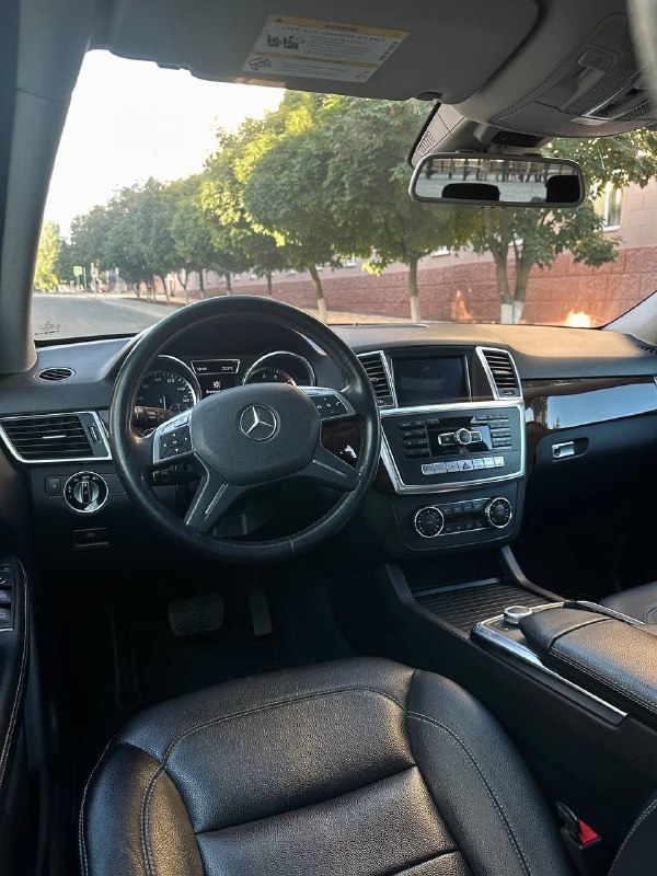 ❗️В продаже ❗️
✅Mercedes- benz ml350 2011г 3.5л бензин, 150.000тыс. Км. (родной пробег).
✅Состояние около идеального, все как на фото, не требует никаких вложений, как технически так и по кузову в идеальном состоянии.
Очень комфортная машина, привлекает внимание на дороге.
✅Юридически все чисто, полное переоформление в мрэо.
Цена: 2.190.000 торг
Тел: +7 949 402 77 60
📞 🇷🇺 Звоните: +79494027760 - фотография - 8
