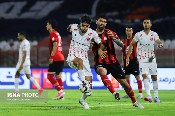 پرسپولیسی ها: 🟥نصرتی: پرسپولیس ترسو بازی کرد/ دلیل این همه تغییرات تارتار را نمیدانممحمد نصرتی، پیشکسوت فوتبال ایران در گفتوگو با ای