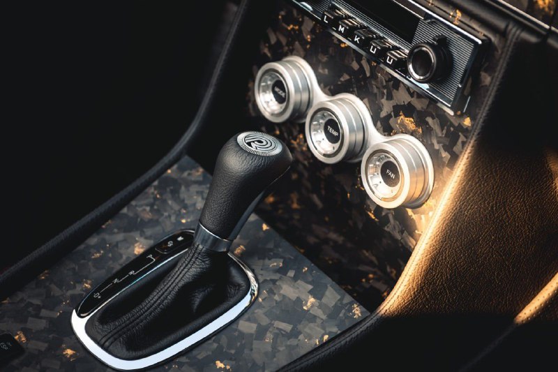 Pogea Racing превратила Mercedes R107 в 400-сильный родстер 6