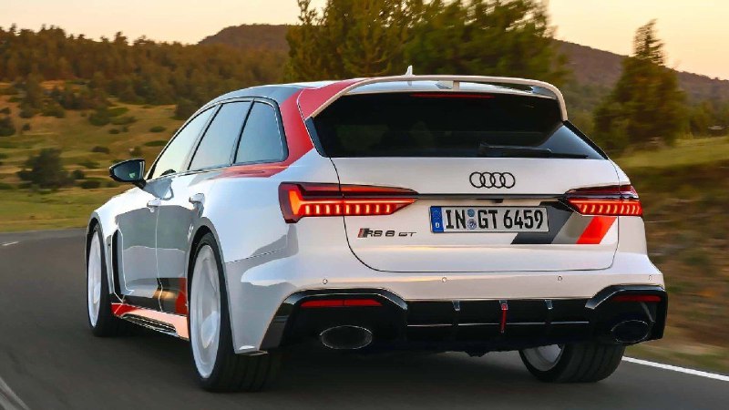 Audi RS6 Avant GT 2