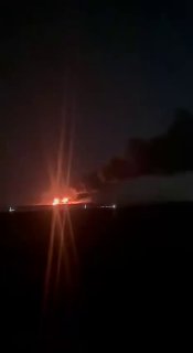 Атакован склад «Озона» в поселке Энем в пригороде Краснодара, распространяются кадры очевидцев.Поселок Энем относится к Республике Адыгея.