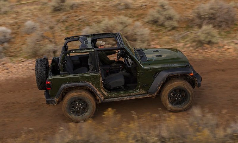 Jeep Wrangler 6