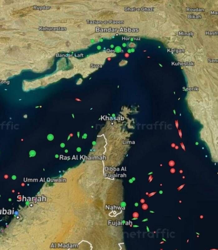 55 آنلاین: ⭕️ رویترز: تردد کشتی‌های باری از طریق تنگه هرمز به پایین‌ترین سطح خود در بیش از سه ماه گذشته رسیده است@didgah55