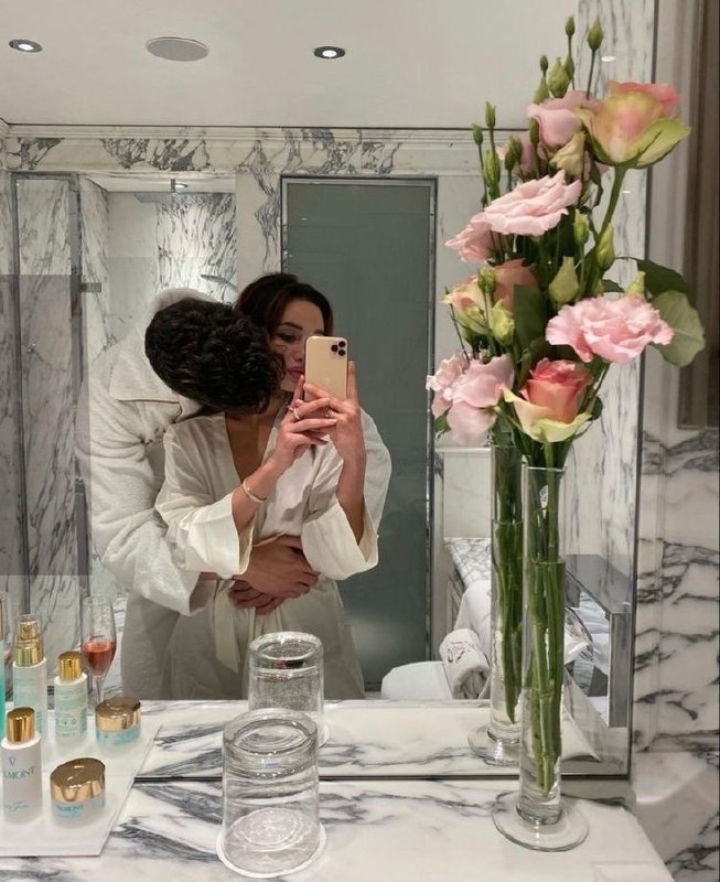 😍💋😘من وتو😍💋😘: ساعت دنیای من ؛کوک است با «لب های تو»صبح رابیداریچشم «تو» تعیین می‌کند