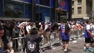 🇺🇸 Two teens fled after crashing into a stand while riding a bike inside a mall in Myrtle Beach, #SouthCarolina.