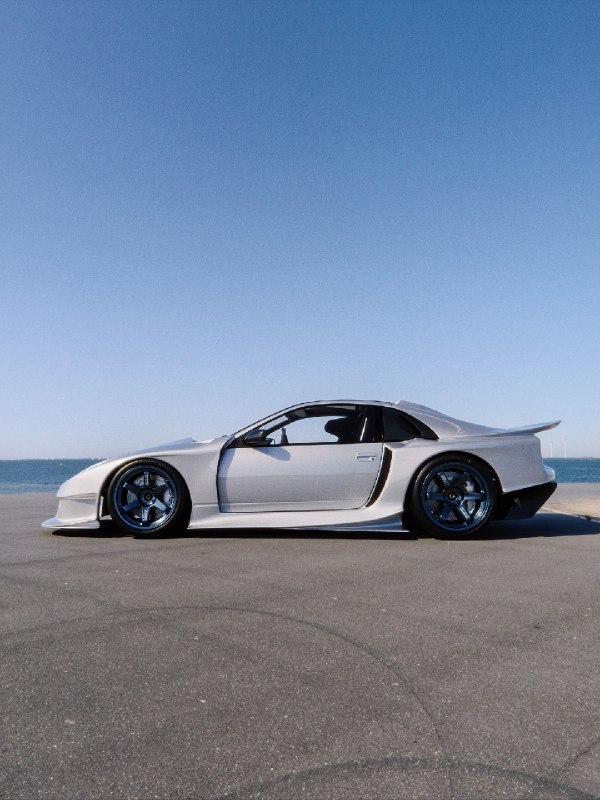 Nissan 300ZX Custom 4