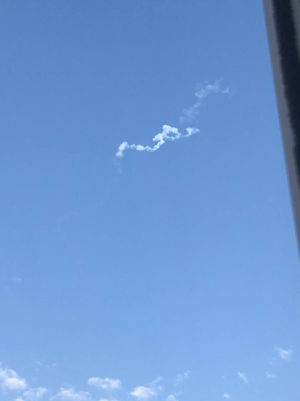 🔴 תמונות של טילים בליסטיים של משמרות המהפכה שנורו מחלקים מסוימים של איראן לעבר בסיסי ארה"ב במזרח התיכון