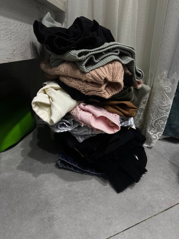 Отдам пакет хороших вещей! Размер S. — фото 1