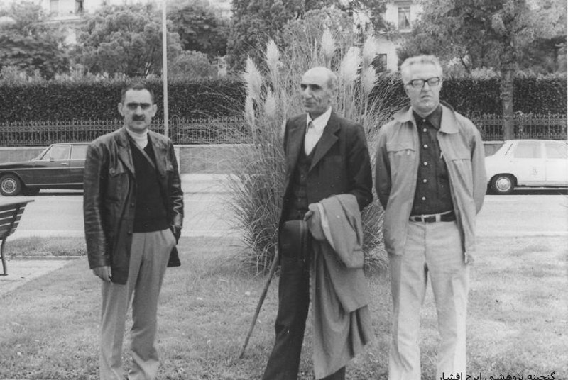شريعت،طريقت،معرفت،حقیقت: باستانی پاریزی؛یکبار که قرار بود از مونیخ به سوئیس برویم به توصیه ایرج افشار به جای وسایل عمومی یا هواپیما یک اتومبیل کر