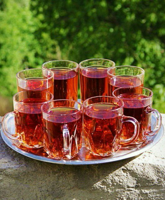 🍭 زندگی آبنباتی 🍭: طعم چاییعطر چاییرنگ چاییخوب بودنش بستگی به اونی داره که کنارته نه خود چایی🌺 جمع تون جمع و دلتون شاد 🌺🍭 @abnabatti