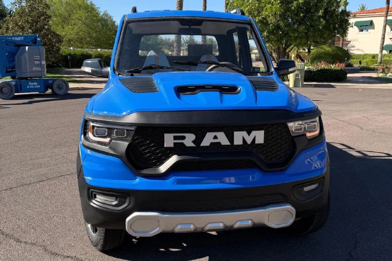 Китайский гольф-кар в стиле RAM TRX за 295 тысяч ₽ 2