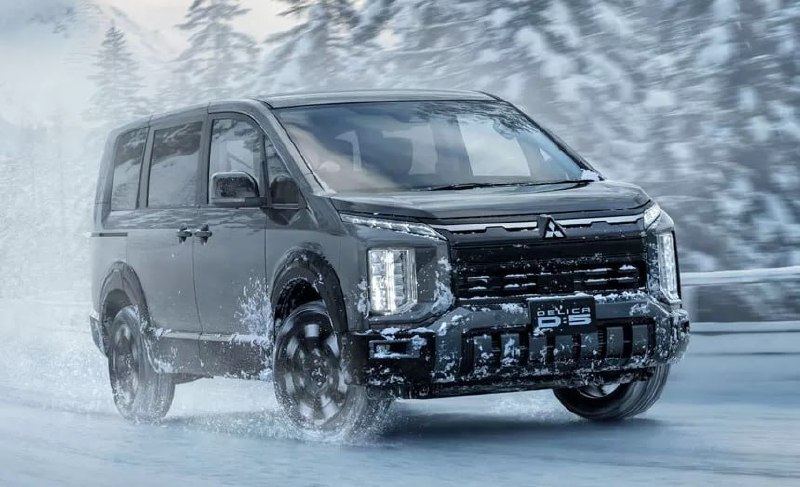 Mitsubishi объявила цены на обновленную Delica D:5 2