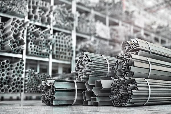 آخرین خبر: قیمت قوطی و پروفیل سوار بر نرخ دلار؛ ورق ۸۵ هزار تومانی در بورس، پروفیل ۱۳۷ هزارتومانی در بازاربازار لوله و پروفیل طی رو