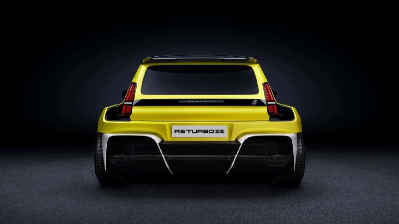 Компания Renault показала серийный хот-хэтч 5 Turbo 3E 4