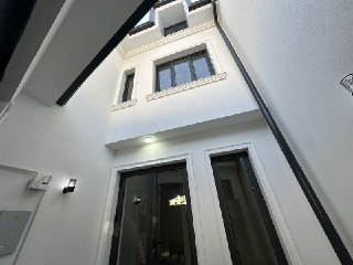 Участка Котедж сотилади 0.8 сотихли Учтепа Шар гули Махала
