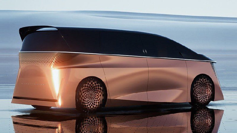 Nissan представил концептуальный минивэн Hyper Tourer 8