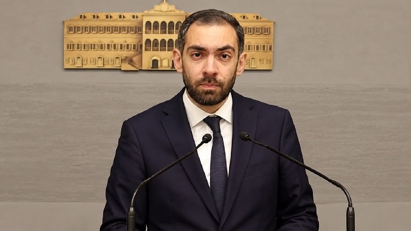 הוא מצא מקלט בבית נציג כדי להימלט מזימון כך נעצר "מתווך ארמונות הצדק", אלי סליבא.