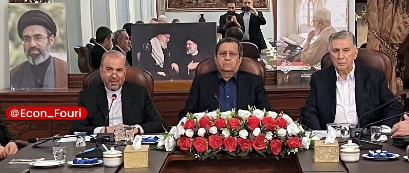 اقتصاد فوری 📈: تأکید رئیس‌کل بانک مرکزی بر پیگیری مسائل صادرکنندگان و پیمانکاران ایرانی در عراق🔹دکتر عبدالناصر همتی، رئیس‌کل بانک مرکزی