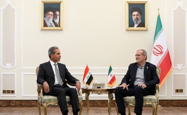 شبکه خبری العالم: ⭕️دکتر پزشکیان در دیدار رئیس شورای‌عالی قضایی عراق:تقویت همگرایی کشورهای اسلامی، عامل برقراری امنیت، صلح و ثبات در منطقه