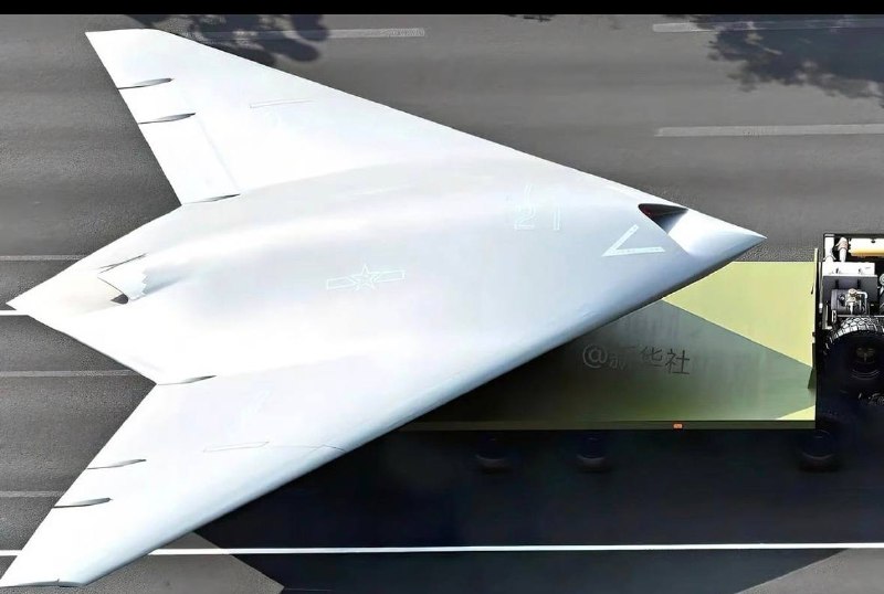 סין אומרת שכטב"מ החמקן GJ-21 שלה השלים את ההמראה והנחיתה הראשונה שלו על סיפון ספינת התקיפה האמפיבית מסוג 07…