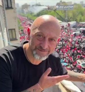 עיתונאי איטלקי נדהם מההמונים ברחובות