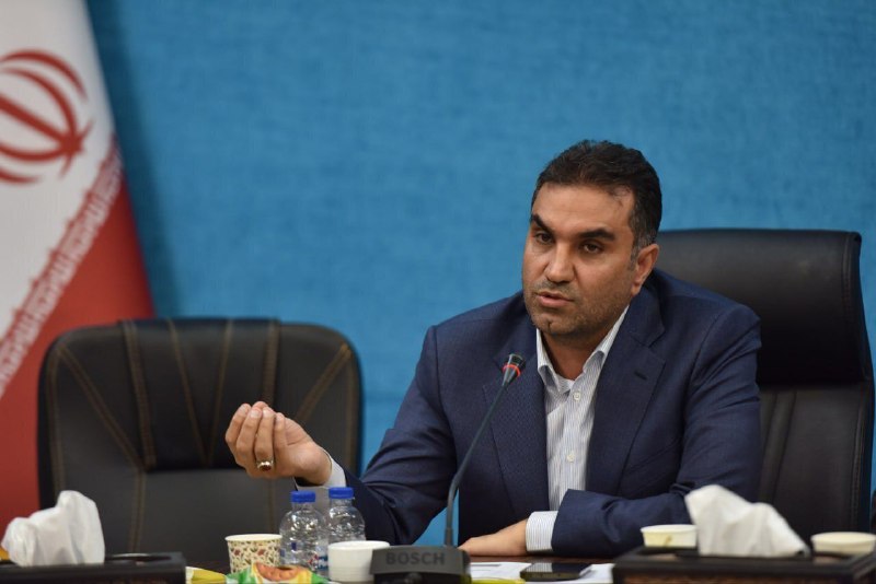 باران کویر: 🔻نماینده اردکان در مجلس: دولت بنزین را گران نکند؛ کالابرگ را افزایش دهد و جلوی گرانی را هم بگیرد👤مصطفی پوردهقان:🔹ما نمای