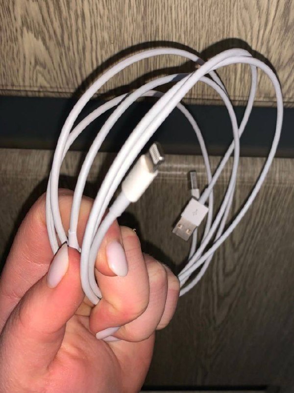 Кабель Lightning, Шоппер, Босоножки, Термос, Миска — фото 1