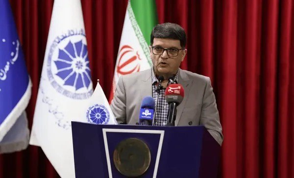 صراط نیوز | seratnews: 🟢 واردات بدون انتقال ارز باید با هدف تأمین کالا و حمایت از تولید بررسی شود🔹معاون وزیر صمت با تأکید بر ضرورت تأمین کالا و