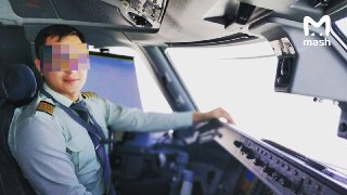 Пилот S7 погиб на тренировочной базе в Подмосковье — он пытался установить рекорд по задержке дыхания под водой.По данным Mash, инцидент произошёл в Домодедово, где переучивают пилотов гражданской авиации. 36-летний новосибирец Андрей К. задержал под водой