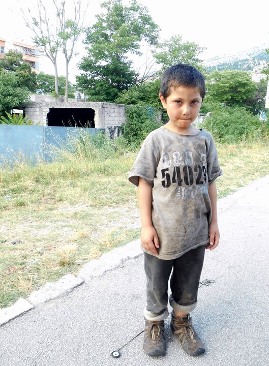 我在世界寫詩,看見風看見人看見自己