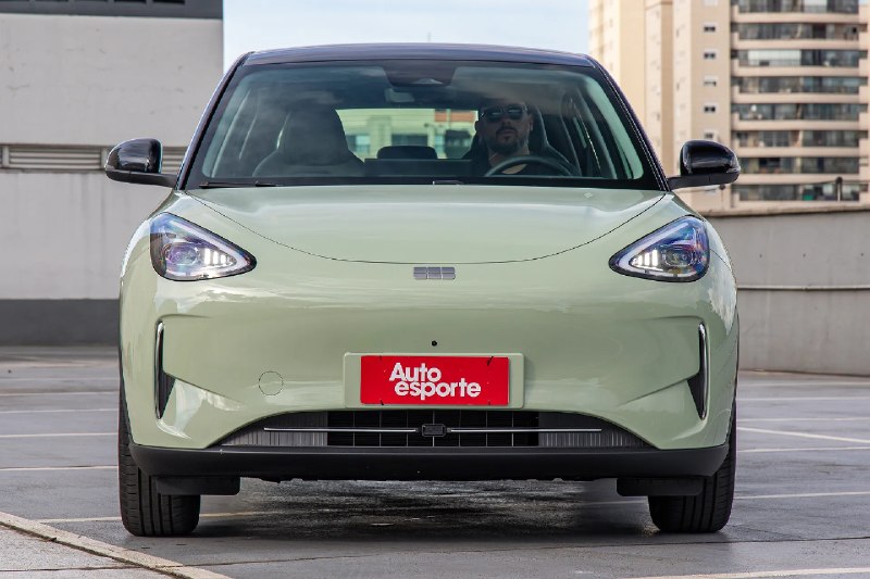 Зарубежные источники сообщают о феноменальном успехе Geely EX2 на бразильском ры