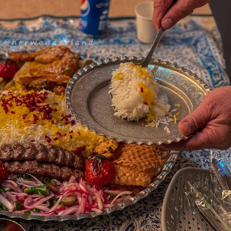 مجله چارسوق: - ایرونی.@charsooqmag