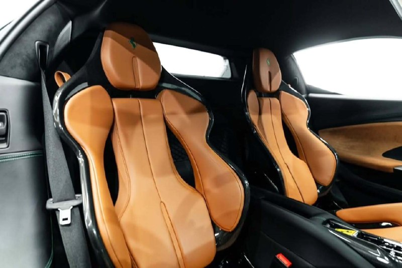 Ferrari 296 GTB 7