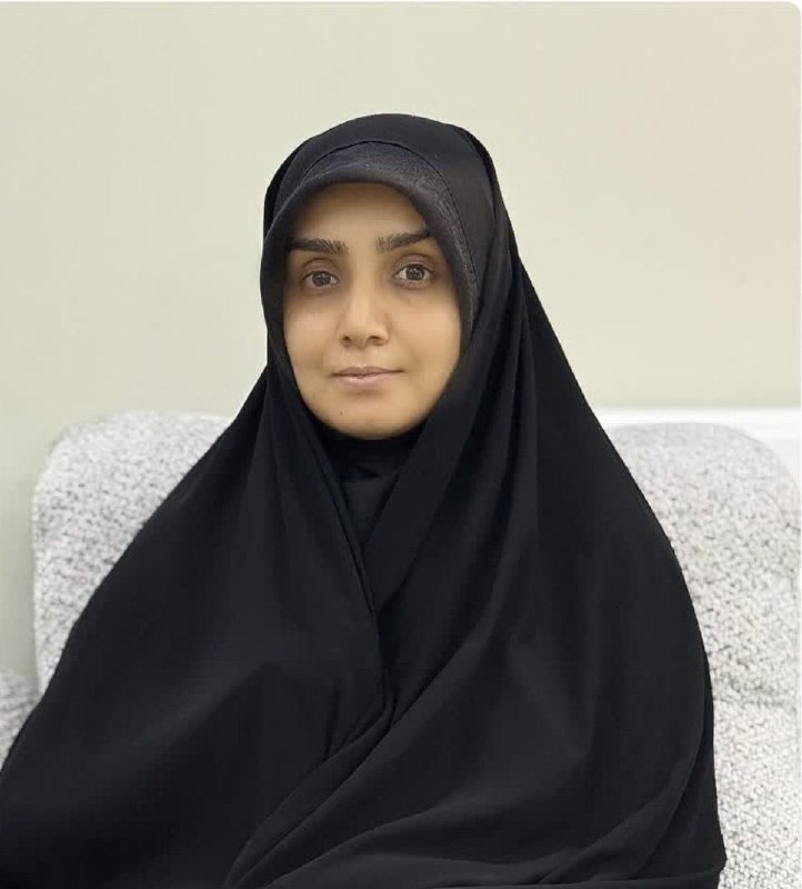 پایگاه خبری تحلیلی رهاورد آنلاین: 💠 از میدان سلامت تا عرصه مدیریت و فرهنگرهاوردآنلاین- اسما امیدی؛ کارشناس بیهوشی و فعال حوزه‌های فرهنگی، اجتماعی و جهادی،