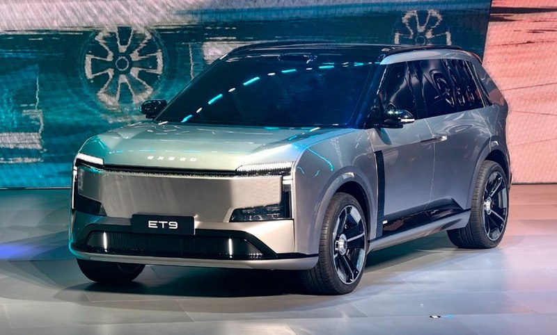 Exeed готовит новый флагманский кроссовер ET9

Мод...