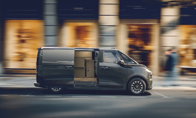 Новый Renault Trafic стал электромобилем 3